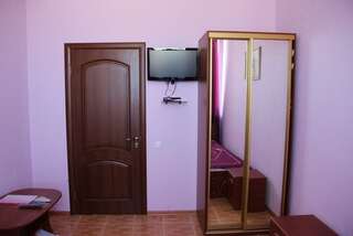 Гостиница Motel Evgeniy Николаевка стандарт - 2-х местный номер-2